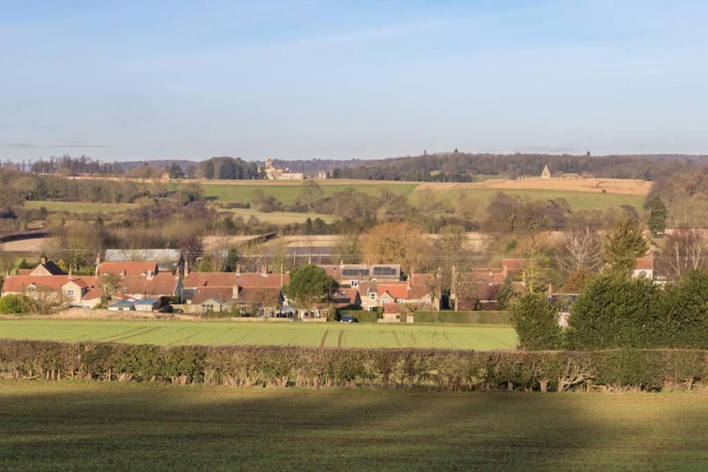Dene Cottage, Welburn Экстерьер фото